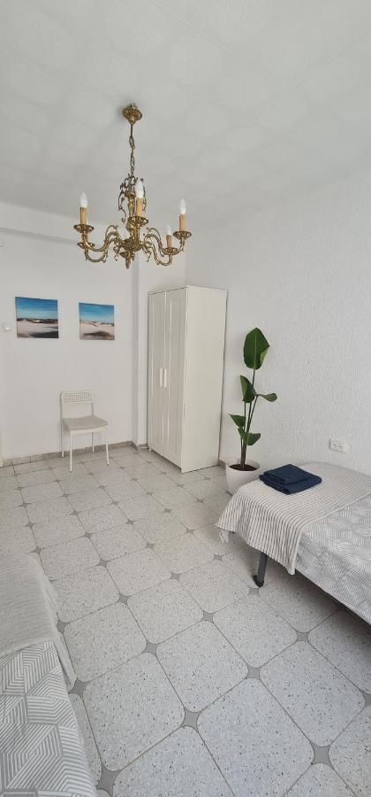 Holiday&Vacations Apartment On The Beach バレンシア エクステリア 写真
